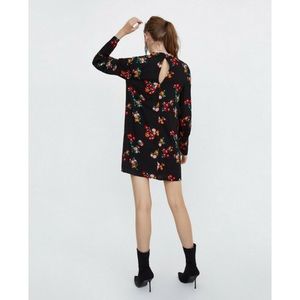 Zara Black floral balloon sleeved mini dress